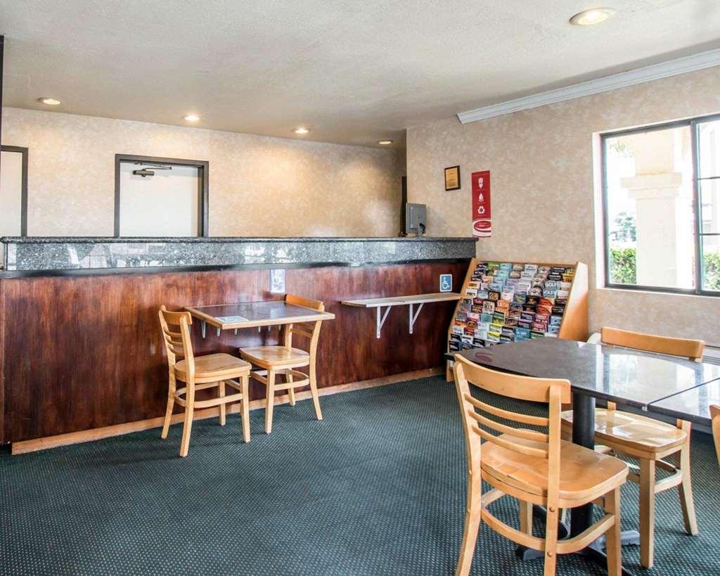 Econo Lodge Moreno Valley Interno foto