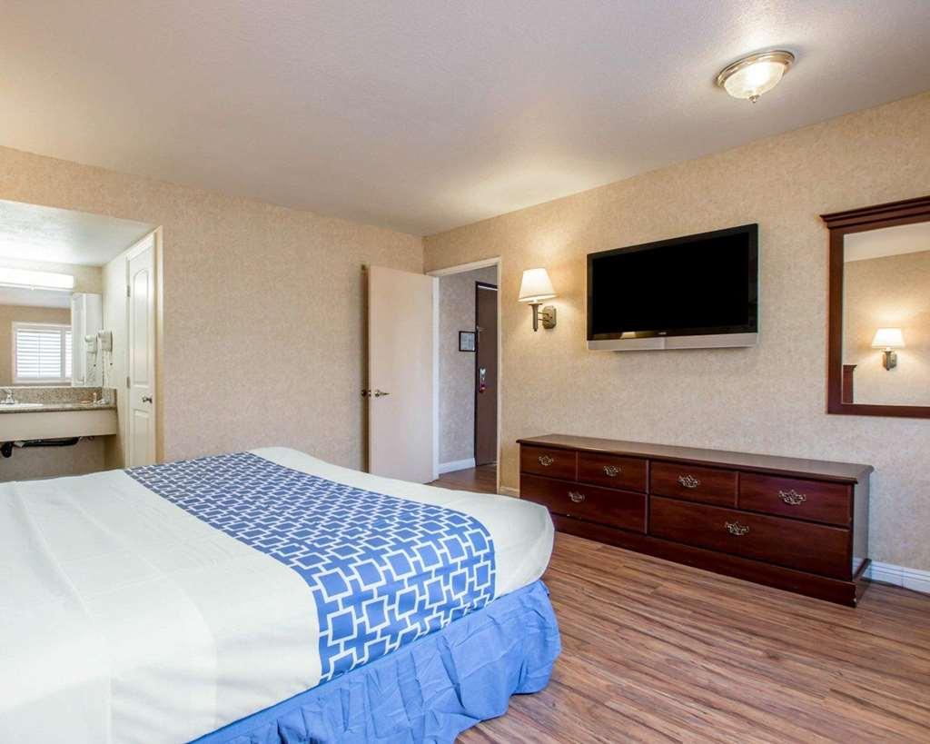 Econo Lodge Moreno Valley Camera foto
